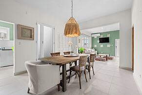 Villa Playa - Beach & Pool Apartments