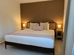 Villa Playa - Beach & Pool Apartments