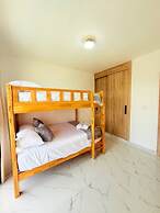 2-level Villa With Private Pool 3BR Sleeps 8