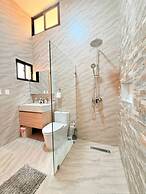 2-level Villa With Private Pool 3BR Sleeps 8