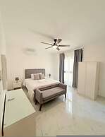 2-level Villa With Private Pool 3BR Sleeps 8