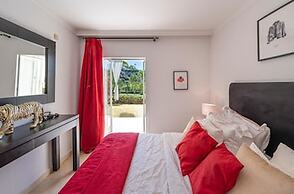 Lalq13 Stunning Frontline Golf 3 Bed Apt