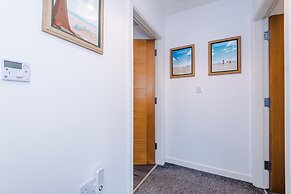 Centrally Located Flat off Formby High Street