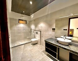 Hotel Aura Residency Haridwar