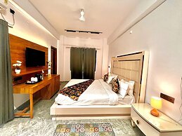 Hotel Aura Residency Haridwar