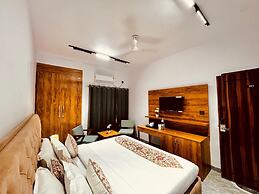 Hotel Aura Residency Haridwar