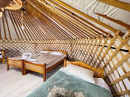Blue Pearl Tourist Camp