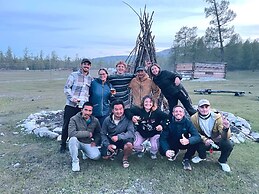 Blue Pearl Tourist Camp