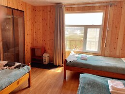 Blue Pearl Tourist Camp