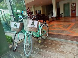 A Hotel Budget