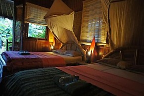 Sejuk Cottages