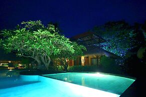 Sejuk Cottages