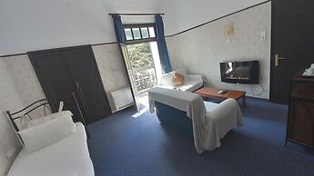 Elafos Hotel