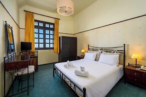Elafos Hotel