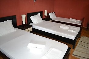 Hotel Isaka