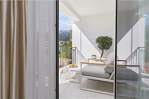 Crowne Plaza Budva by IHG