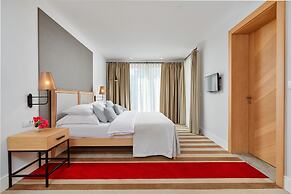 Crowne Plaza Budva by IHG