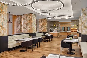 Crowne Plaza Budva by IHG