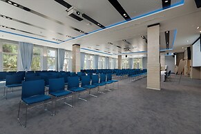 Crowne Plaza Budva by IHG