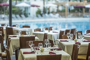 Americana Hotel