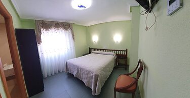 Hostal Restaurante Carolina