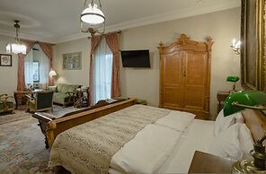 Vinotel Boutique Hotel