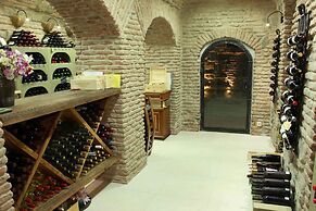Vinotel Boutique Hotel