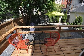 Barefoot Inn