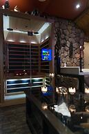 Mariaggi's Theme Suite Hotel & Spa