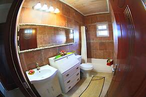 Rollezz Villas Beach Resort