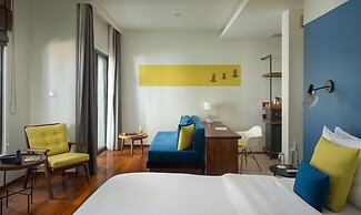 The Aviary Hotel