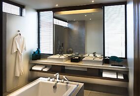 The Aviary Hotel