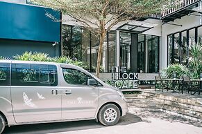 The Aviary Hotel
