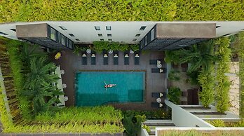 The Aviary Hotel