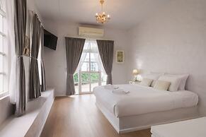 Villa La Flora Kanchanaburi