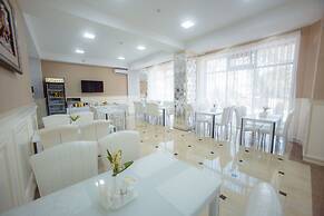 Discovery Hotel