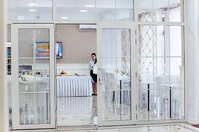 Discovery Hotel