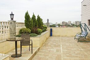 Discovery Hotel