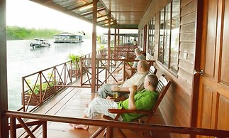 Duenshine Resort
