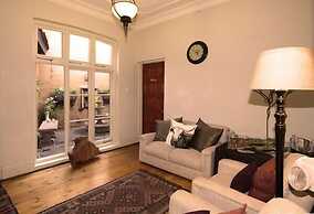 Uxolo Guesthouse