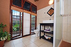 Uxolo Guesthouse