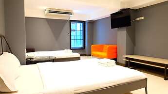 Cloud Nine Lodge
