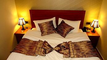 Park Avenue Hotel