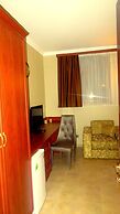 Park Avenue Hotel