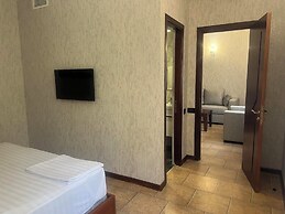 Park Avenue Hotel