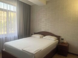 Park Avenue Hotel