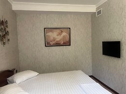 Park Avenue Hotel
