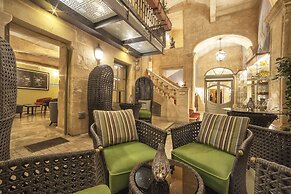 Palazzo Consiglia - IK Collection