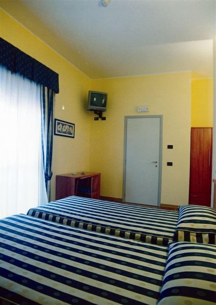 Hotel Blue Ribbon