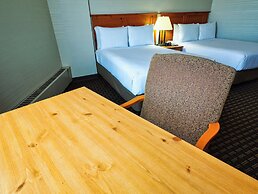 Continental Inn & Suites